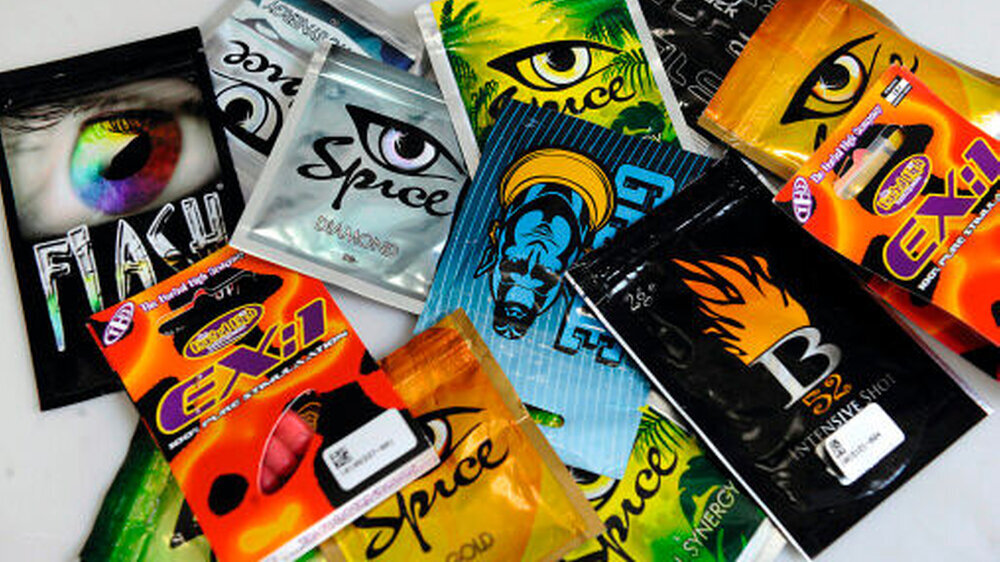 Bunte Verpackung, große Wirkung – Legal Highs wie Spice werden meist über das Internet gehandelt.