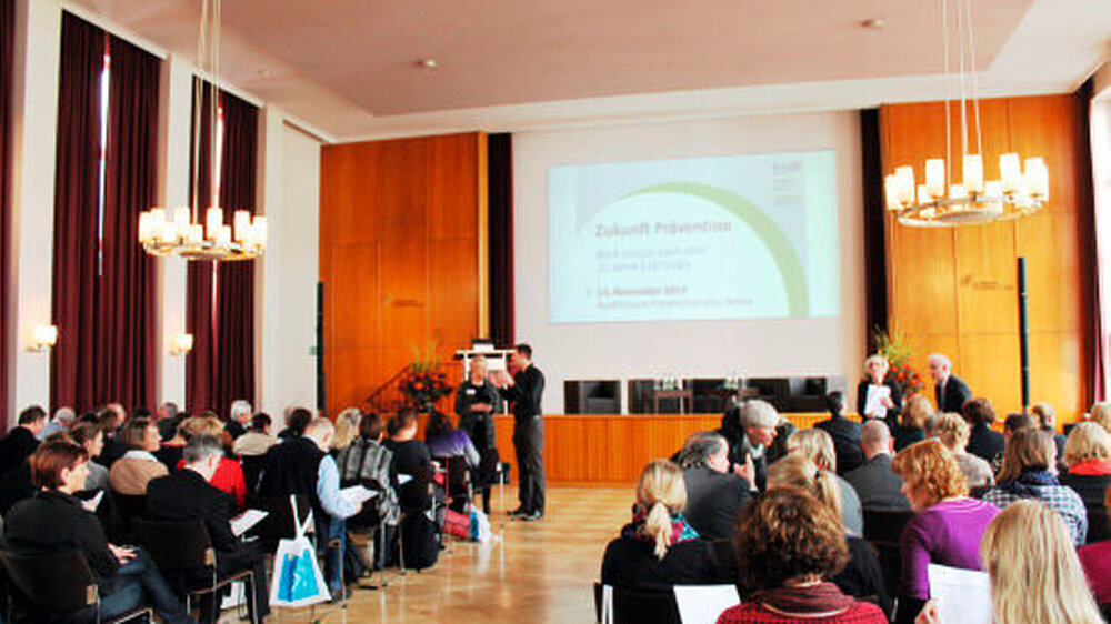 Im Auditorium Friedrichstraße diskutierten 300 Teilnehmer den Stand der Prävention in Deutschland und der Welt.