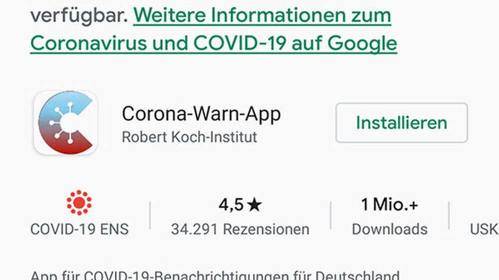 Wer in Deutschland lebt, aber kein deutsches Play- beziehungsweise App-Store-Konto besitzt, bekommt erst gar nicht die Ansicht, in der er die Corona-Warn-App herunterladen kann.