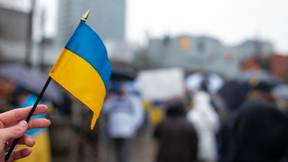 Derzeit laufen bis zu 400 klinische Prüfungen mit Beteiligung ukrainischer und russischer Zentren, wobei oft ein Viertel aller Teilnehmer aus diesen Ländern stammen.