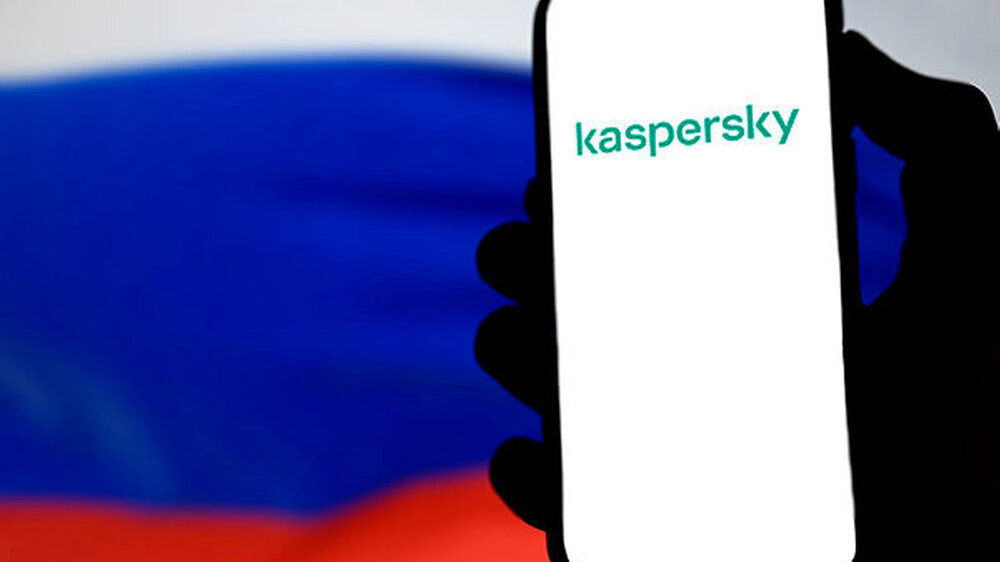 Angesichts des russischen Angriffskriegs auf die Ukraine, der auch als Cyberkrieg geführt werde, sei „nicht hinreichend sicher auszuschließen, dass russische Entwickler aus eigenem Antrieb oder unter dem Druck anderer russischer Akteure die technische
