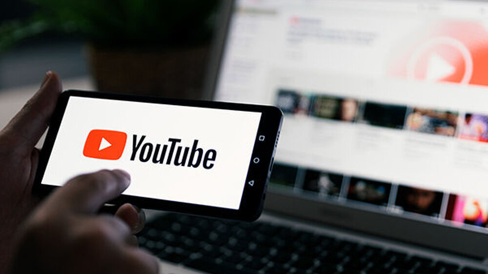 Fast die Hälfte (46 Prozent) aller vermeintlichen Falsch-Meldungen zum Thema COVID-19, die dem Rechercheportal Correctiv gemeldet wurden, finden sich auf der Videoplattform YouTube. Auf dem zweiten Platz liegen Webseiten mit 30,6 Prozent, gefolgt von Fac