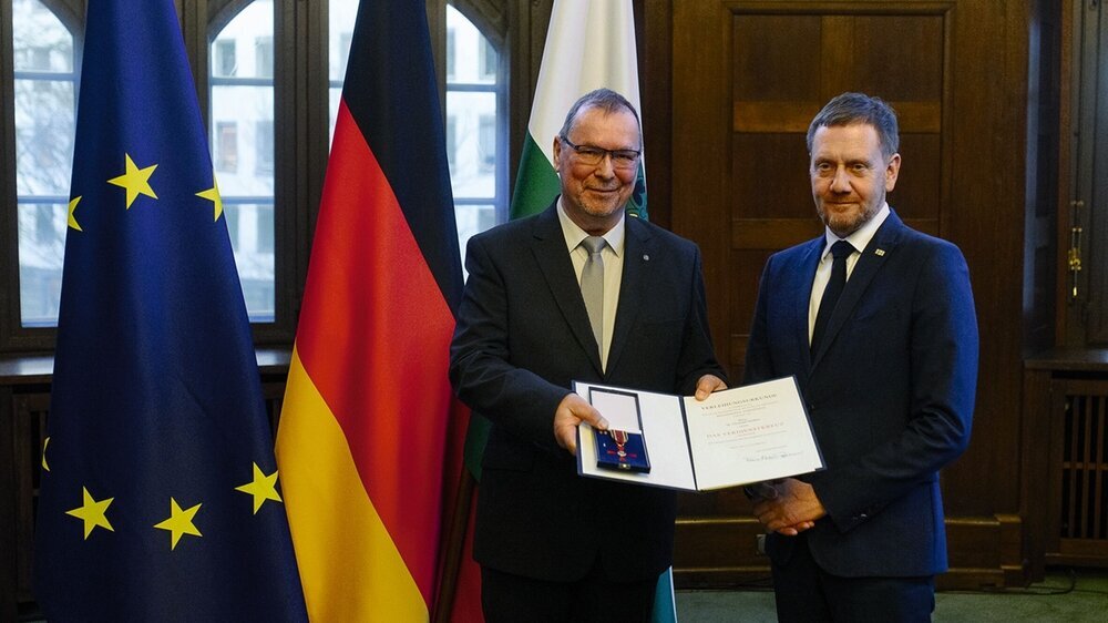 Dr. Christoph Meißner Verleihung Bundesverdienstkreuz Dr. Christoph Meißner Verleihung Bundesverdienstkreuz