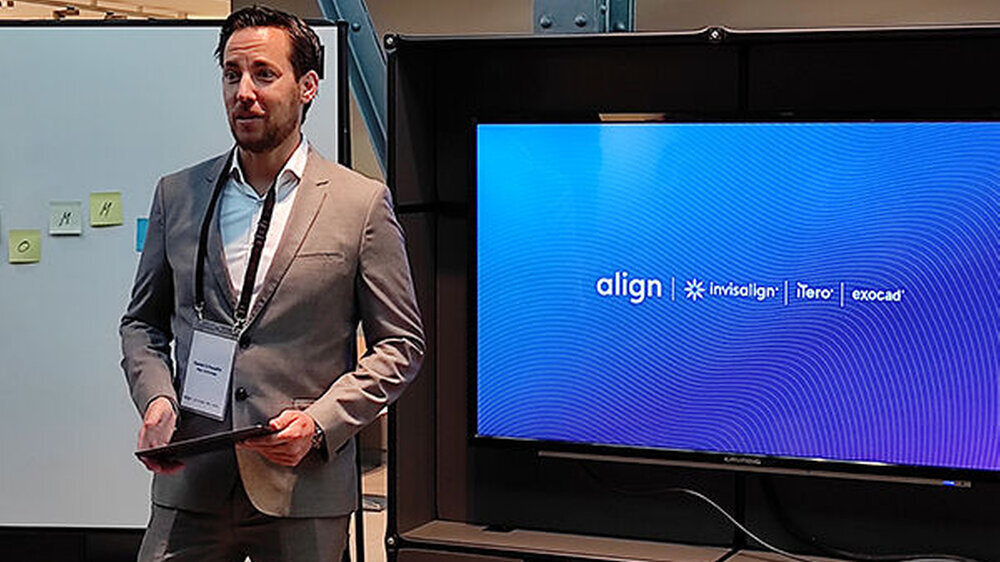 Daniel Echouafni,\r\nHead of Marketing D-A-CH bei Align Technology, beim Pressefrühstück.