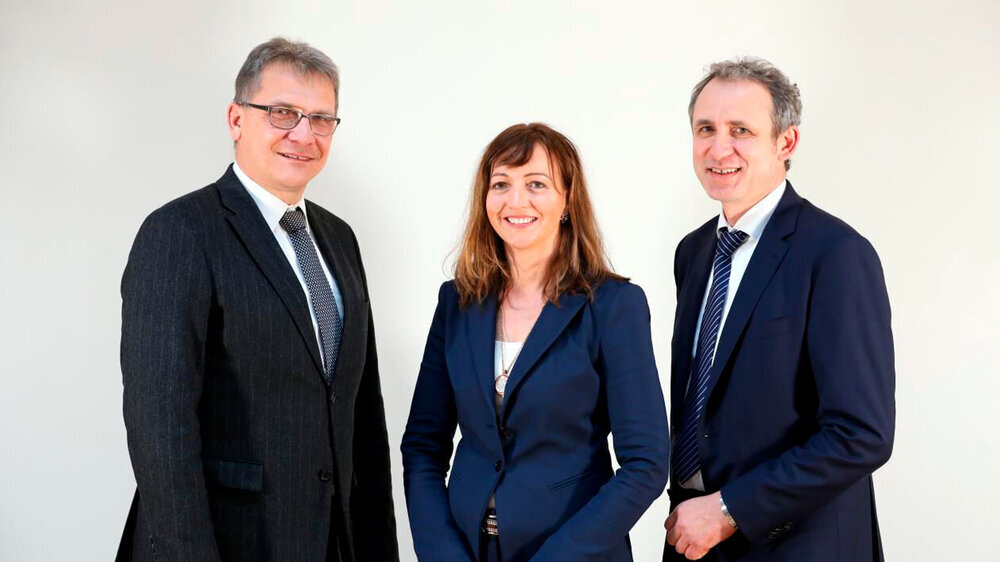 Vorstand KZV Thüringen 2022 Roul Rommeiß (Stellv. Vorsitzender), Dr. Conny Langenhan (Stellv. Vorsitzende), Dr. Knut Karst (Vorsitzender) (v.l.n.r.)
