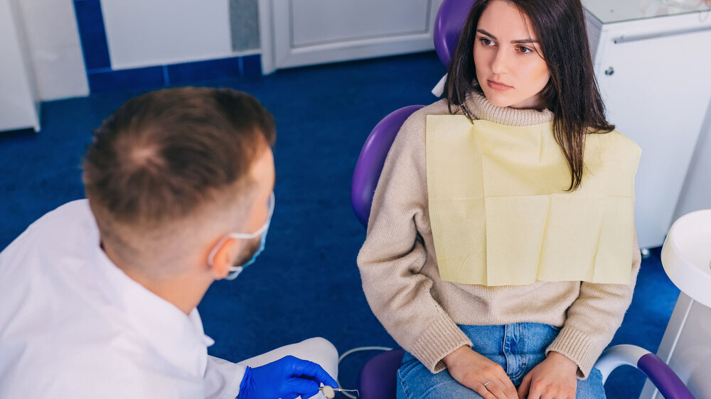 Auch wenn sich Patienten nicht immer gut beraten fühlen, äußern das bei Weitem nicht alle. Sie zweifeln, ob die Kritik etwas bringt, schätzen den Aufwand dafür zu hoch ein oder trauen sich schlicht nicht. Umgekehrt ist es offenbar für viele im Gesun
