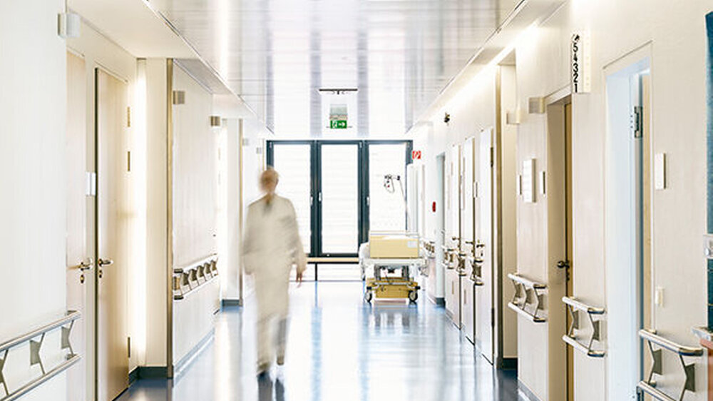 Sechs von sieben Corona-Patienten werden in Deutschland ambulant versorgt.