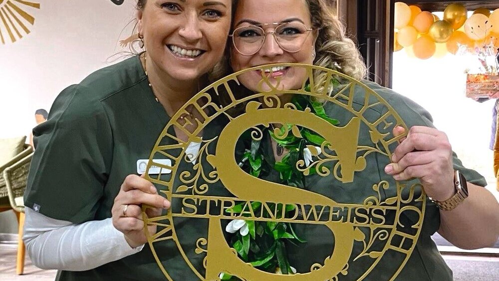 Zahnärztinnen Susann Mehnert und Nadja Mayerosch