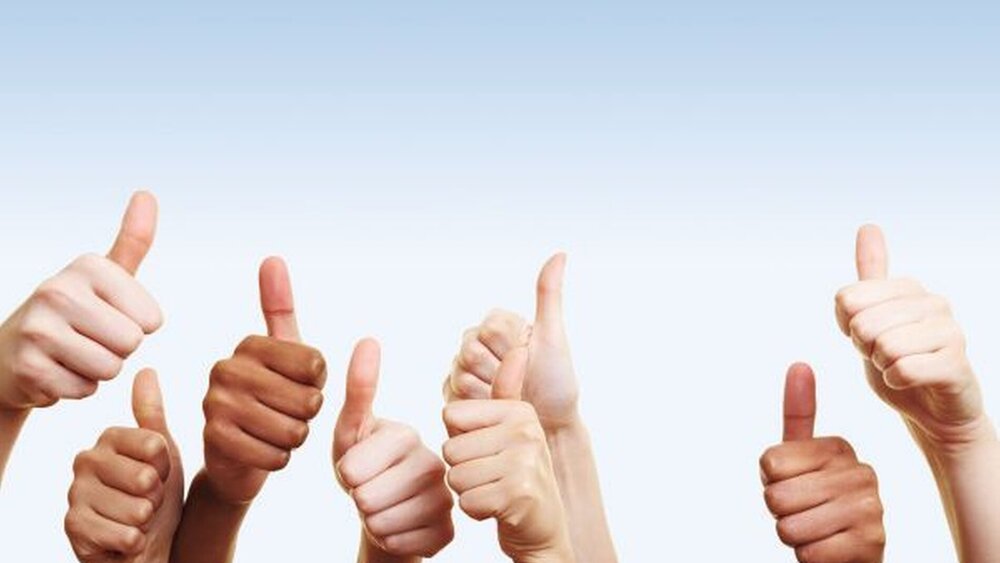 Gerade in Zeiten, in denen nichts mehr richtig rund läuft, haben Erfolgsmeldungen besonders hohen Nachrichtenwert: Deutschlands Mundgesundheit ist definitiv ein langfristig wachsender Wirtschaftszweig. |