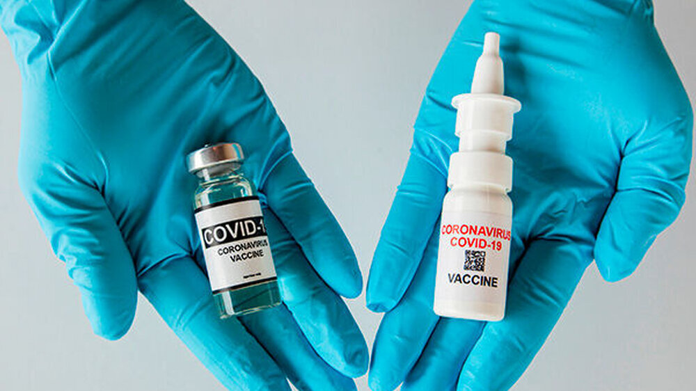 Der Impfstoff Convidecia des Herstellers CanSino ist vektorbasiert. Er enthält einen Adenovirus, das mit dem Gen für das Spike-Protein von SARS-CoV-2 ausgestattet ist. Damit ähnelt er dem Impfstoff von AstraZeneca sowie dem russischen Vakzin Sputnik V.