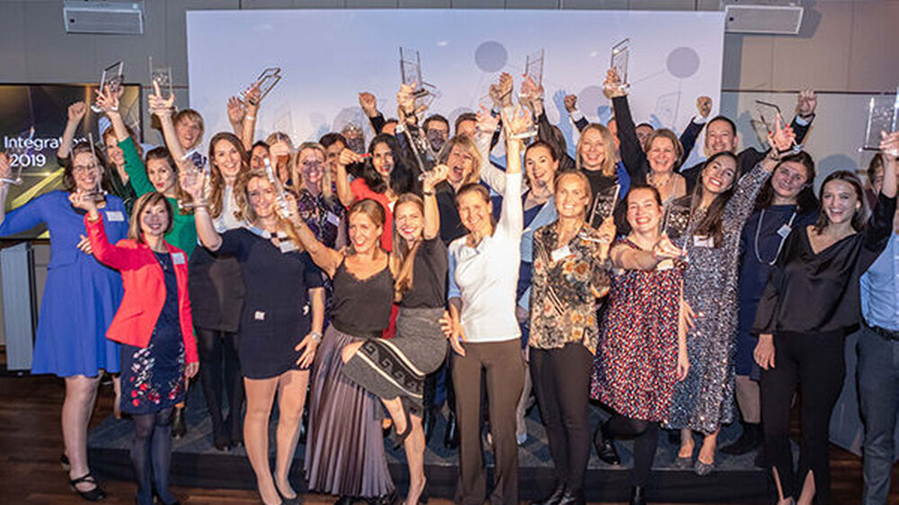 Die Preisträgerinnen des Smart Integration\r\nAward 2019.