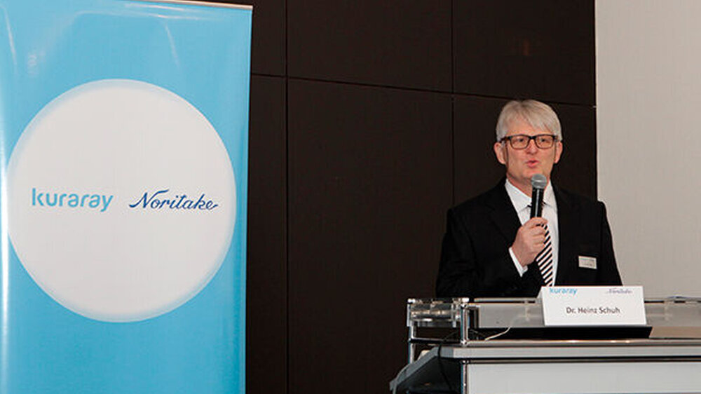 Dr. Heinz Schuh, Kuraray Europe, ließ die Anwender über die Produkte des Unternehmens sprechen.