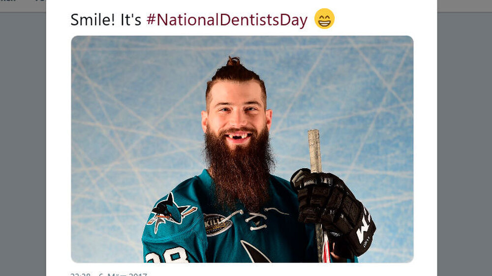 Zu den Gruppen, die die Arbeit von Zahnärzten besonders zu schätzen wissen (oder zumindest sollten), gehören naturgemäß Eishockeyspieler (hier einer der San José Sharks, USA).