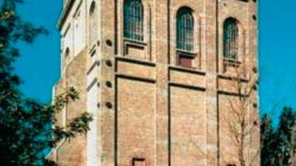 Der Malakowturm auf dem ehemaligen Bochumer Zechengelände Julius Philipp beherbergt die medizinhistorische Sammlung der Ruhr- Universität.