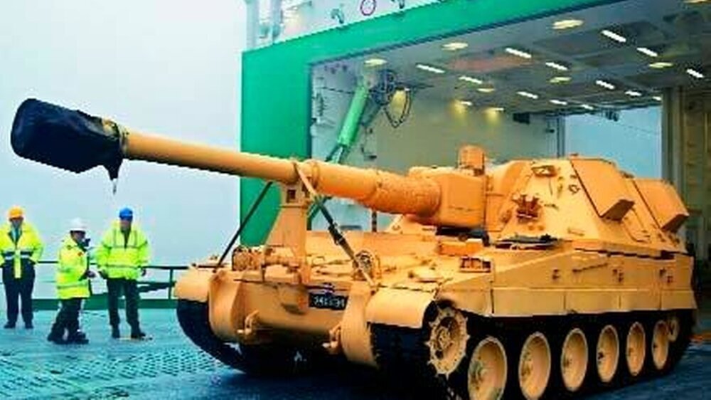 Aufmarsch: Dieser britische Panzer gehört zu den Streitkräften, die sich in der Golfregion sammeln.