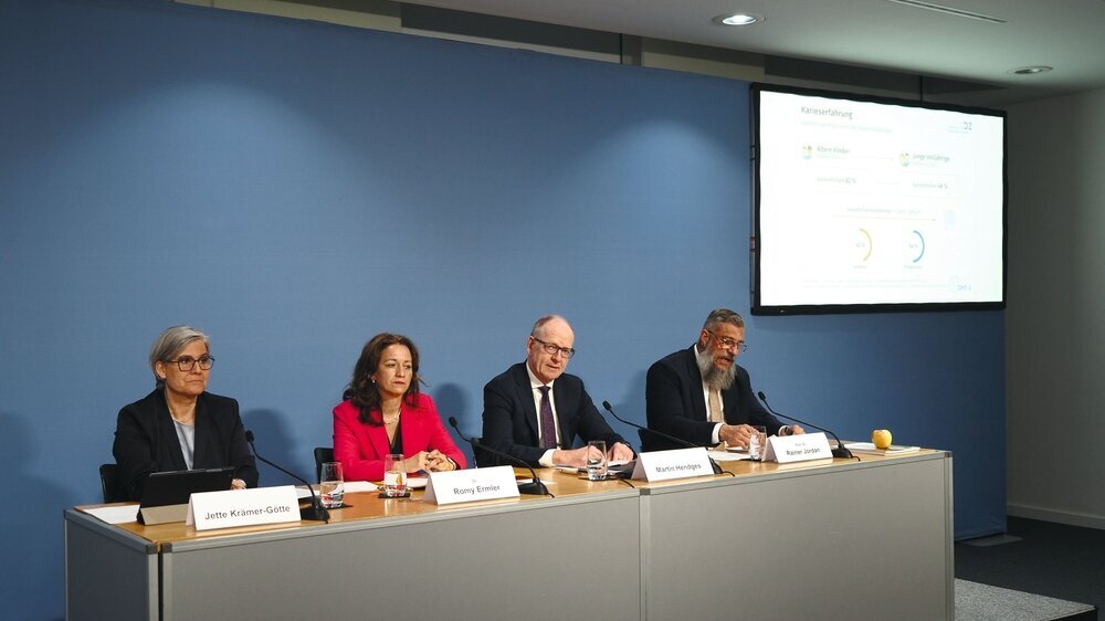 DMS 6 Präsentation Bundespressekonferenz