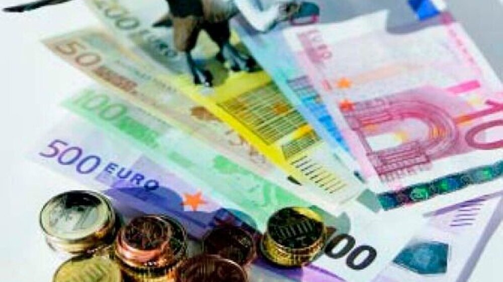 Mehr Geld durch GKV-Modernisierungsgesetz, Bürgerversicherung oder Kopfprämienpauschalen? Ohne entscheidenden Richtungswechsel im Gesundheitswesen wird die Politik den Pleitegeier nicht verjagen können.