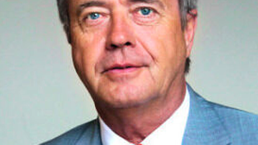 Dr. Wolfgang Eßer