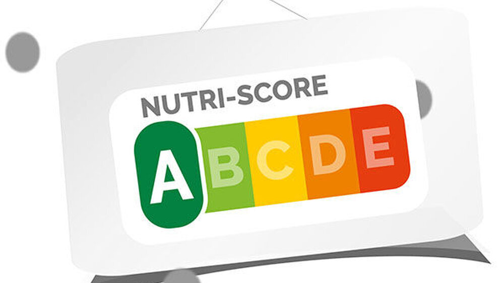 Bundesernährungsministerin Julia Klöckner schwenkt um: Nachdem sie lange Zeit das MRI-Modell favorisiert hatte, empfiehlt nun sie auf Basis einer großen Verbraucherumfrage ie Einführung des Nutri-Score.