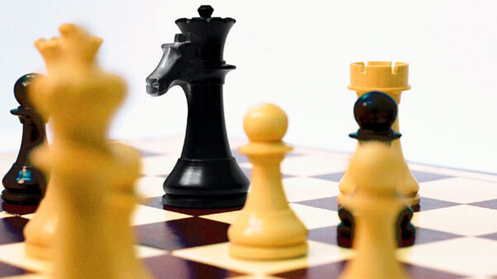 Mit den arztgruppengleichen MVZ hat die Politik die Spielregeln in der Versorgung erheblich verändert: Die Springerdame namens MVZ ist die neue Superfigur im gesundheitspolitischen Schachspiel.