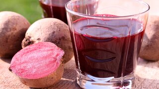 Rote-Bete-Saft im Glas