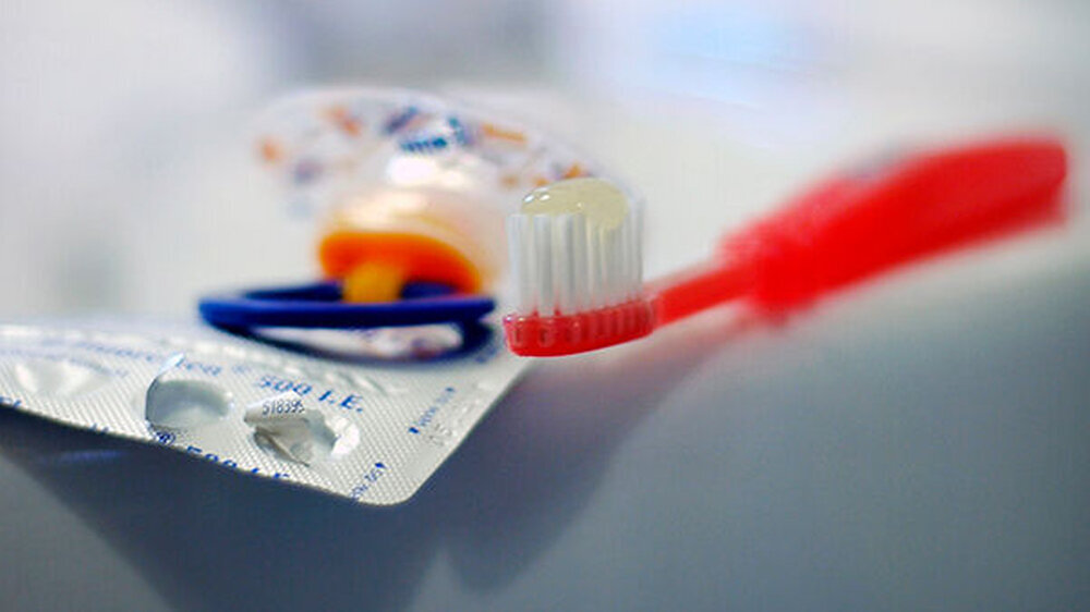 Lokale Fluoridapplikation durch Zahnpasta oder besser Fluoridtabletten für Kleinkinder? Zahnärzte und Pädiater waren in dieser Frage lange uneins, das war vor allem für die Eltern verwirrend. Also hat man einen Konsens erarbeitet.