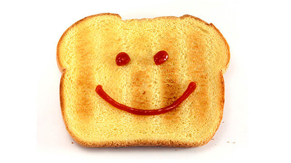 Es geht wirklich einfach: Morgens ein Toast essen und der Mundgeruch ist weg.