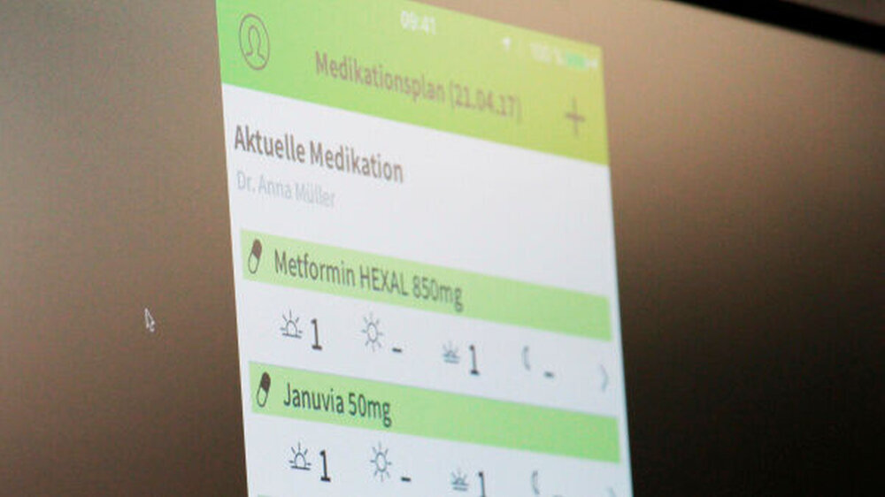 ... mithilfe des sogenannten Patientenportals kann der Patient hier seine Daten einsehen, aber auch selbst steuern: Er entscheidet, wer welche Inhalte der PEPA zu Gesicht bekommt.