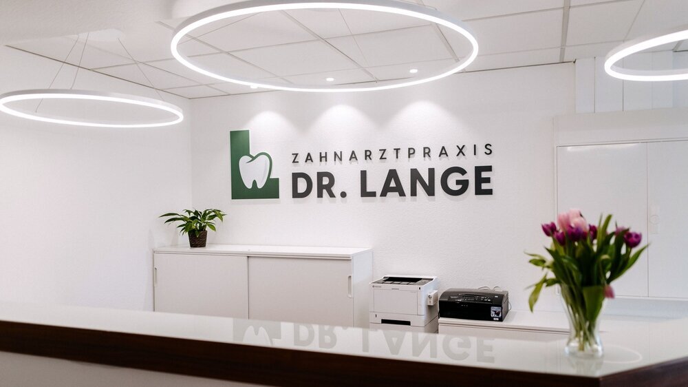 Zahnarztpraxis Dr. Lange, Neu Wulmstorf bei Hamburg