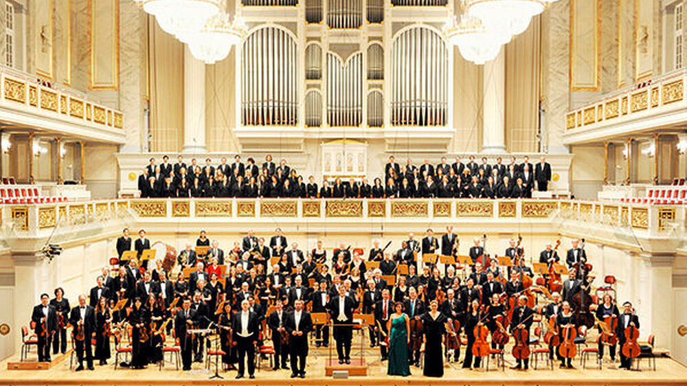 Das World Doctors Orchestra verbindet musikalischen Hochgenuss mit einer karitativen Idee: Die Erlöse jedes Benefizkonzerts kommen medizinischen Hilfsprojekten zugute.