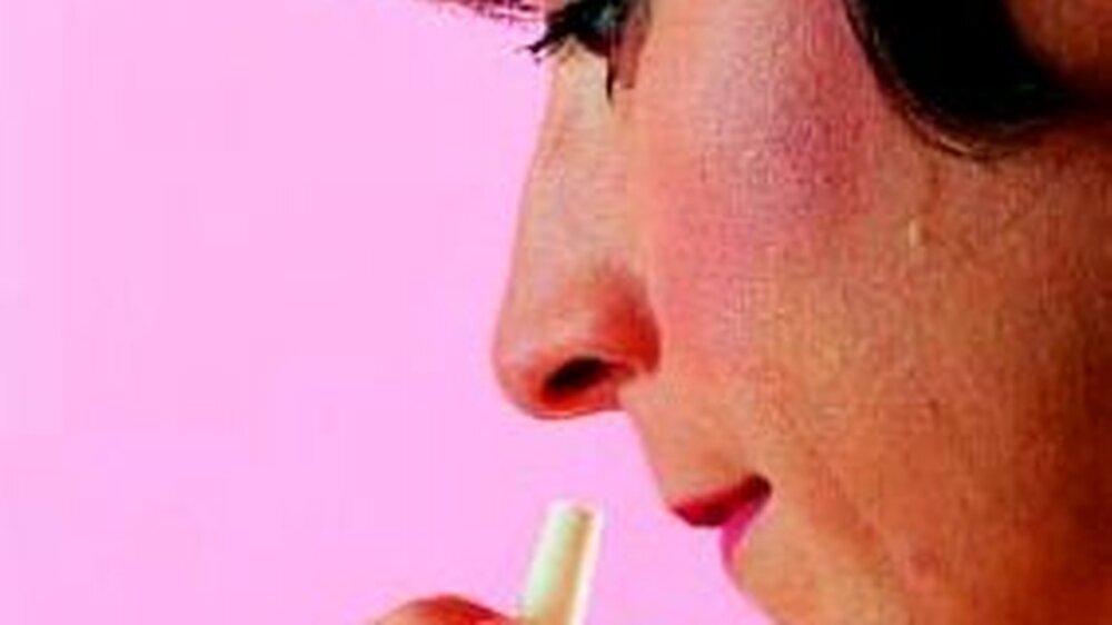 Wer regelmäßig Nasenspray benutzt, kann seine Nasenschleimhaut schädigen. Ein neuer Schleimhautschutz soll das nun verhindern.