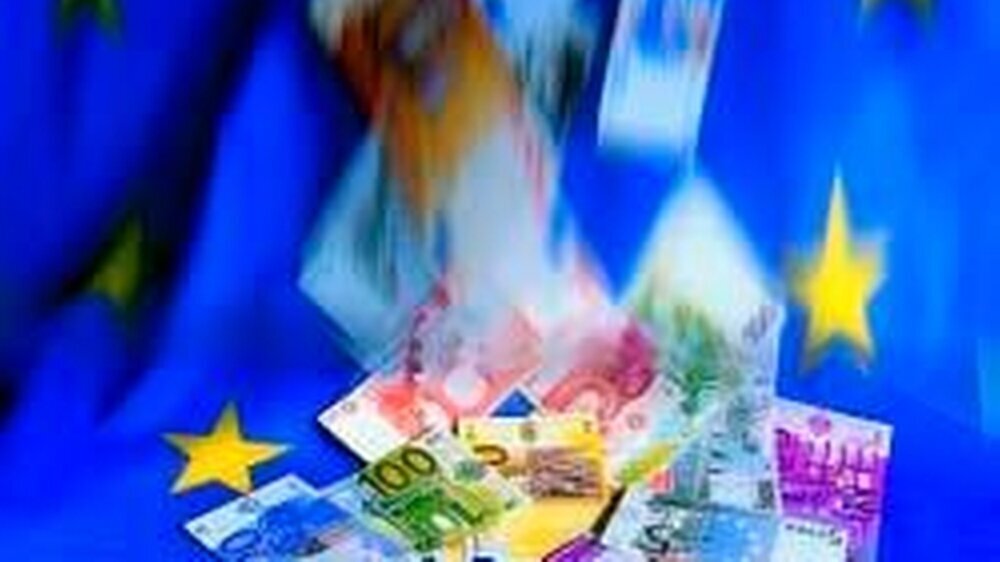 Kommt alles Gute von oben? Der Euro ist da und muss zeigen, was er kann.