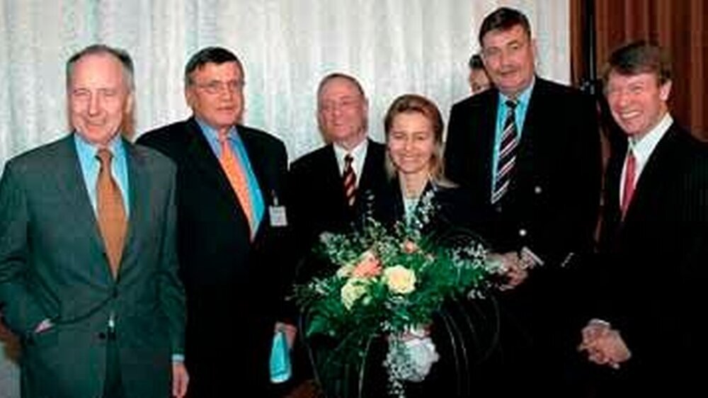 Plädieren für mehr Eigenverantwortung und weniger staatliche Reglementierung: Dr. Dr. Jürgen Weitkamp, Dr. Dr. Henning Borchers, Dr. Jobst Wilken Carl (KZVN), Dr. Ursula von der Leyen sowie die BZÄKVizepräsidenten Prof. Dr. Wolfgang Sprekels und Dr.