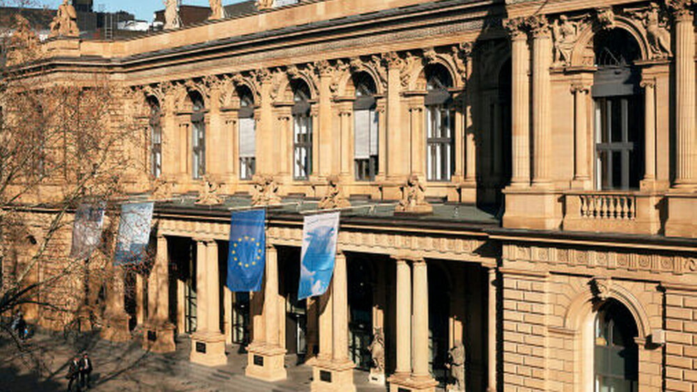 Die deutsche Börse in Frankfurt: Der Aktien-Handelsplatz hält auf seiner Homepage ein Börsenlexikon bereit. |