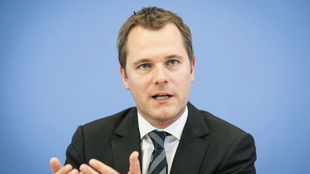 Für Daniel Bahr, Sabine Leutheusser-Schnarrenberger und Wolfgang Zöller (v.l.n.r.) birgt das neue Patientenrechtegesetz viele Potenziale.
