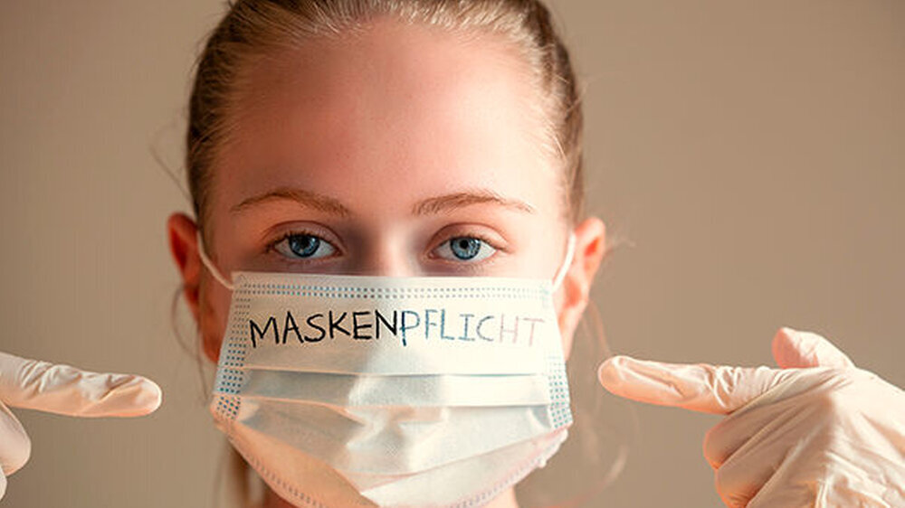 Weigern sich Arbeitnehmer trotz Anordnung eine Maske zu tragen, riskieren sie eine Kündigung - selbst dann, wenn sie ein Attest vorweisen können.