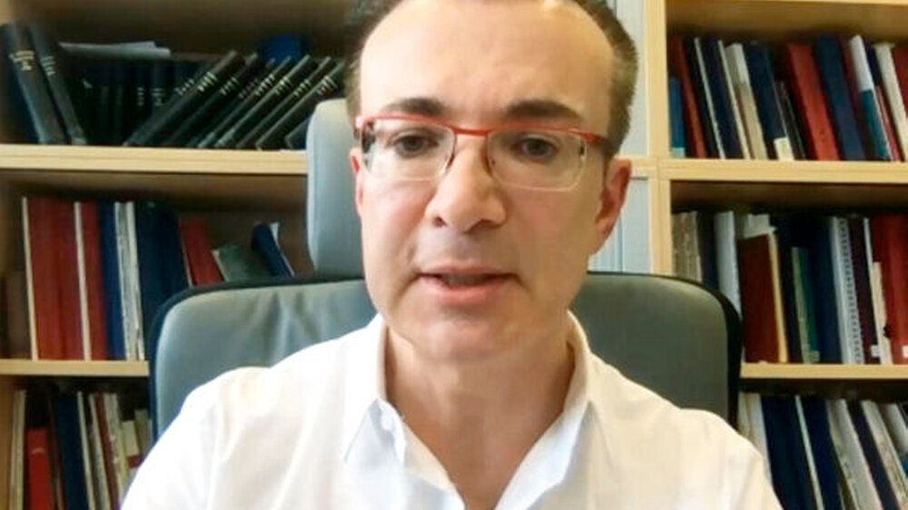 Univ.-Prof. Dr. mult. Dominik Groß, Direktor des Instituts für Geschichte, Theorie und Ethik der Medizin, Universitätsklinikum Aachen, beleuchtete in seinem Vortrag die ethischen Grundlagen von Hilfseinsätzen.\r\n\r\n