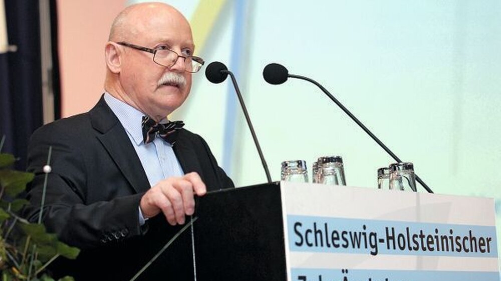 Der KZV-Vorstandsvorsitzende Dr. Peter Kriett: „Diese Gesellschaft braucht eine Fortbildung für Risiken und Notfälle.“
