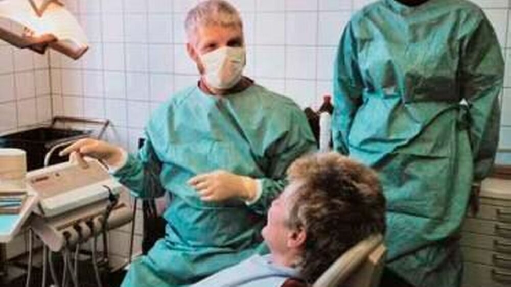 Deutschlands Mundgesundheit wurde nach einem ausgeklügelten System umfassend untersucht.Am Anfang stand die Kalibrierung der Projektteams an der Kölner Zahnklinik ...