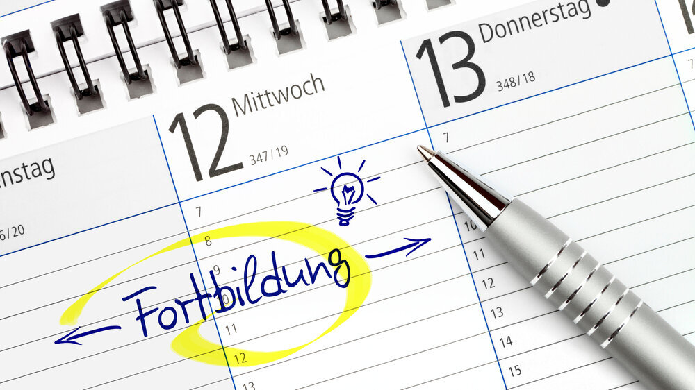 Terminkalender mit Eintrag für Fortbildung