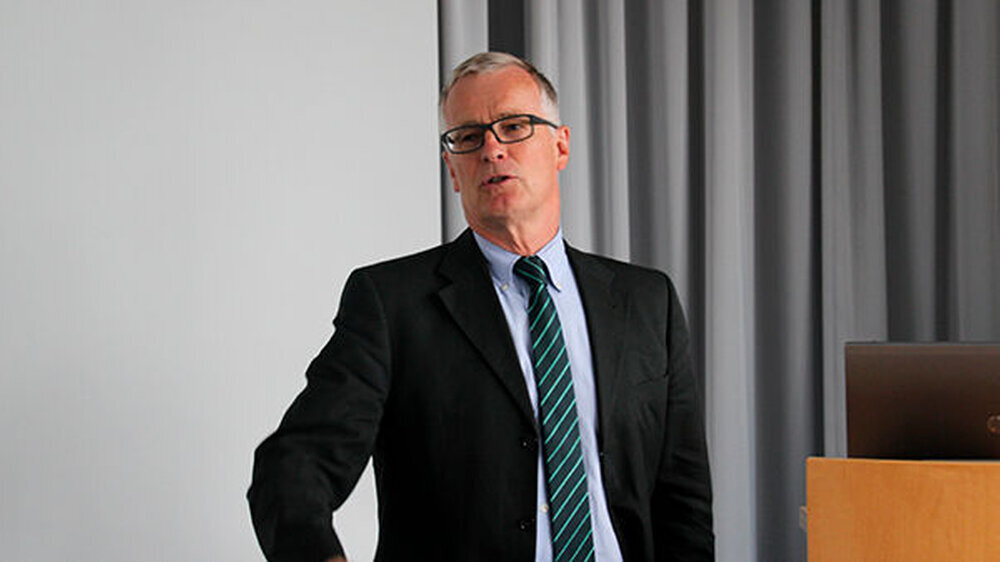 Der stellvertretende KZBV-Vorsitzende Dr. Jürgen Fedderwitz appellierte an die Zahnärzte, sich zu fragen, in welcher Form man die Qualitätssicherstellung und -förderung zahnmedizinischer Leistungen selbst gestalten kann - trotz der G-BA-Vorgaben. Die