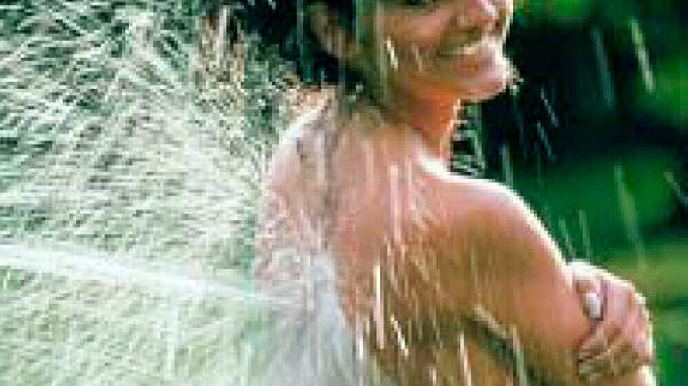 Kalte Dusche: Kneippanwendungen stärken Herz, Kreislauf, machen frisch und fit.