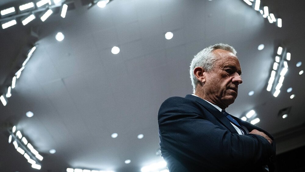 Robert F. Kennedy Jr., President Trumps Nominee for Secretary of Health and Human Services, arrives in the hearing room, before a Senate Finance Committee confirmation hearing for his nomination, at the U.S. Capitol, in Washington, D.C., on Wednesday, January 29, 2025. (Graeme Sloan/Sipa USA)