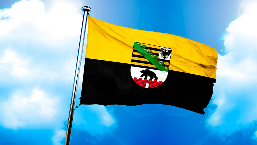 Flagge von Sachsen-Anhalt