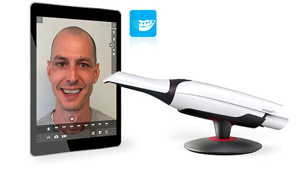 Die auf Augmented Reality basierende Softwareapplikation "IvoSmile" von Ivoclar Vivadent wird in die kieferorthopädischen und restaurativen Anwendungen von 3Shape integriert.