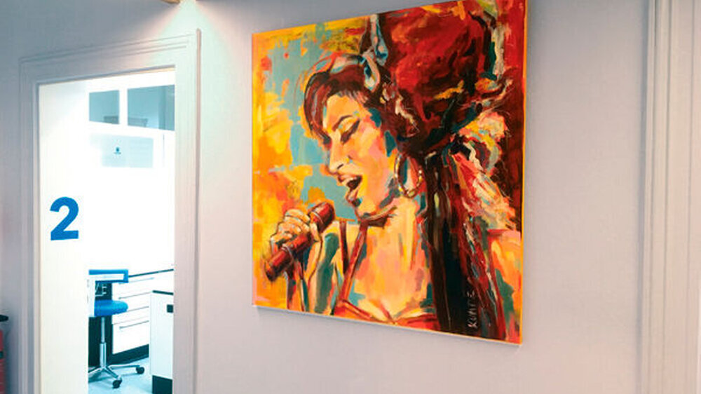 Sängerin Amy Winehouse in der Praxis „Löwenzähne“ in Braunschweig