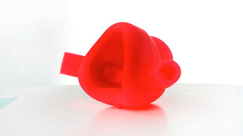 Die Anwendung von Lachgas in der Kinder- und in der Erwachsenenzahnmedizin kann als sicher und hilfreich angesehen werden. | Die Anwendung von Lachgas in der Kinder- und in der Erwachsenenzahnmedizin kann als sicher und hilfreich angesehen werden. |