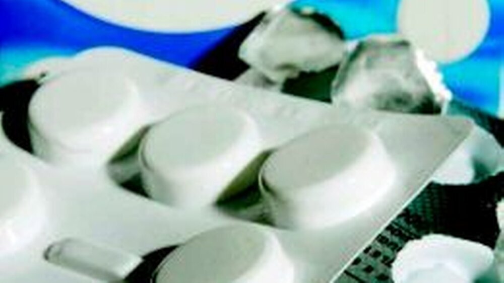 Neben ASS ist Paracetamol „das“ Mittel gegen Schmerzen. Aber es birgt auch Gefahren, was nun dazu führte, dass Packungen > 10 g der Verschreibungspflicht unterstellt werden..
