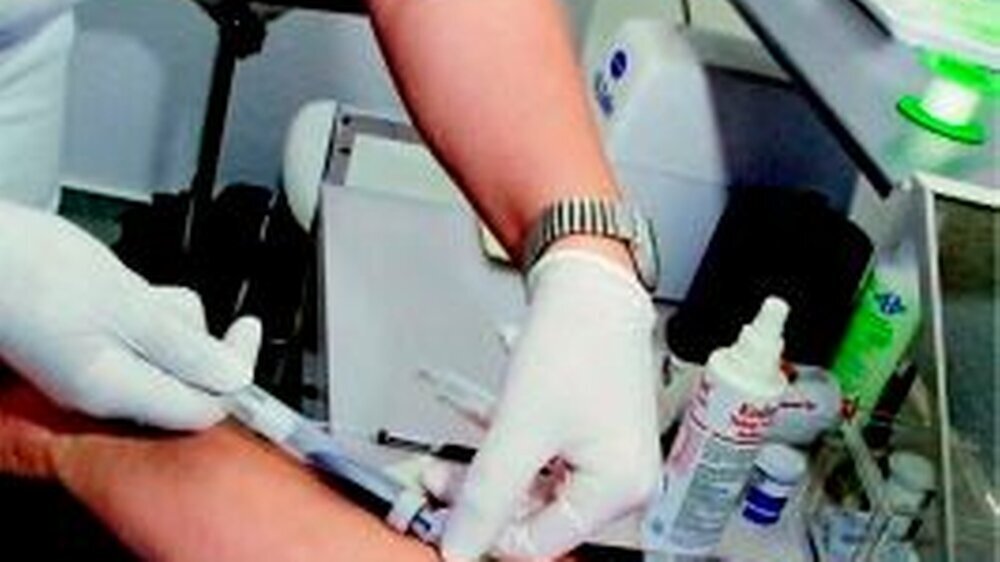 Mit wachsenden Engpässen in der ärztlichen Versorgung rückt die Bedeutung der Gesundheitsberufe in den Fokus politischer Betrachtungen.