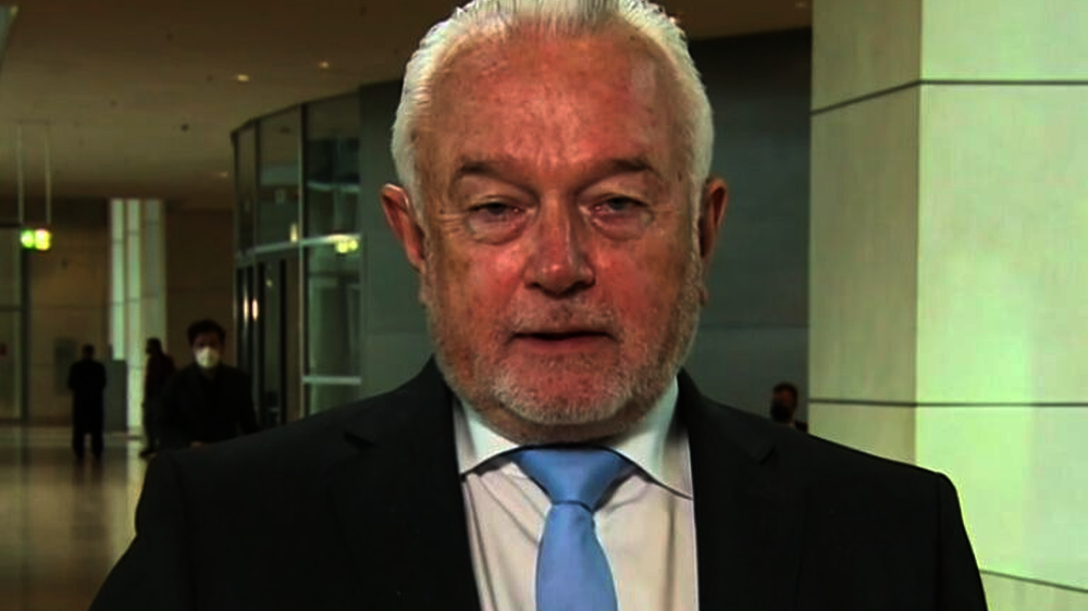 Mehrere FDP-Abgeordnete um Wolfgang Kubicki haben einen Antrag verfasst, in dem sie sich gegen die Einführung einer allgemeinen Impfpflicht aussprechen.